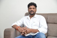 Parasuram interview Photos (SarkaruVaariPaata director)